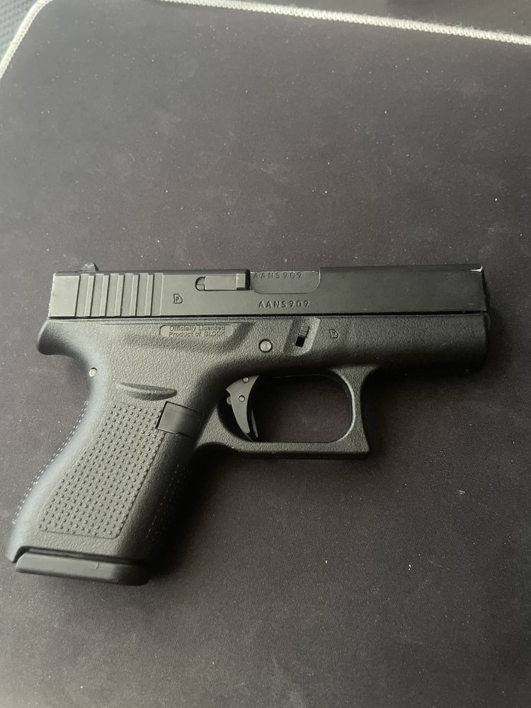 Glock 42 GBB + кобур