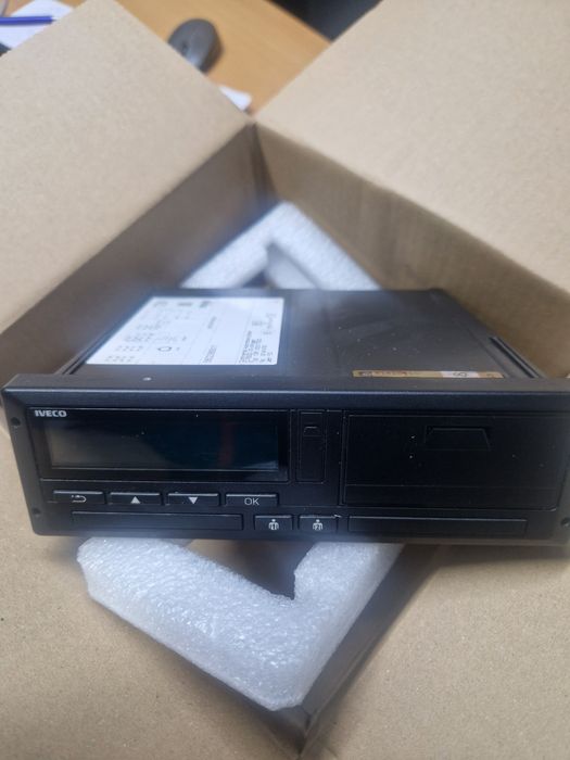 Тахограф за ивеко деили 2020г смарт 1