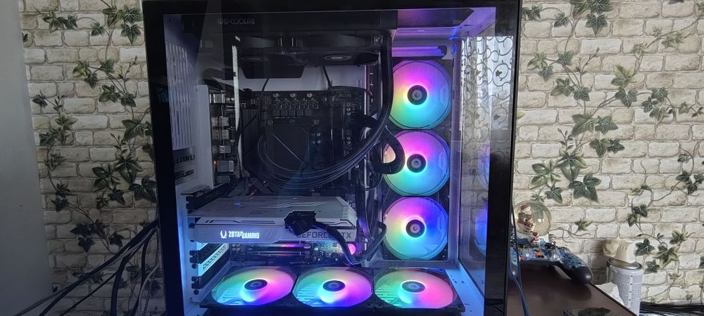 Vând piese PC kit Procesor +Placa de baza+ Cooler +RAM+ Sursa