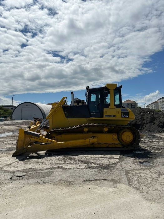 Buldozer KOMATSU D65PX