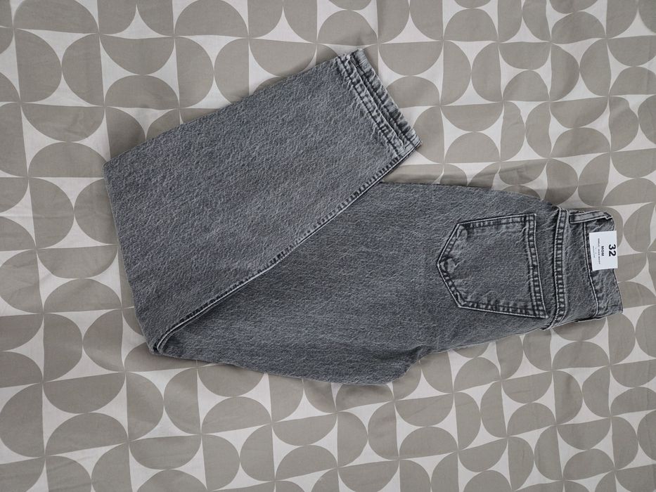 Blugi Mango  cu eticheta