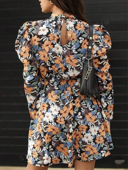 Rochie plus size model floral shein