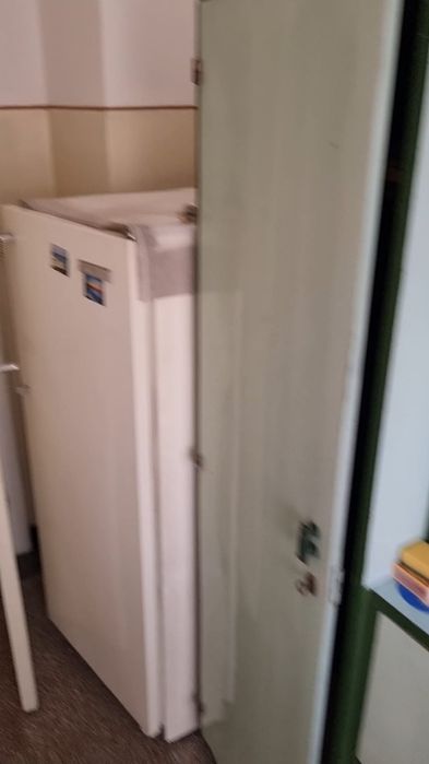 Închiriez apartament cu doua camere în Ineu