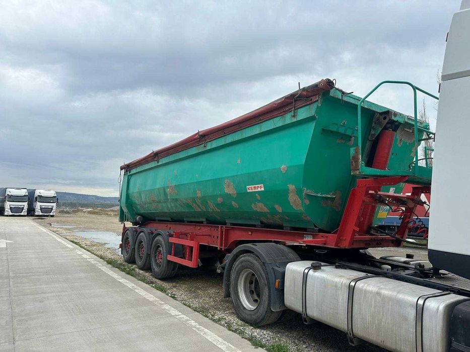 Iveco Stralis Euro V 450 CP + semiremorca basculabila Kempf