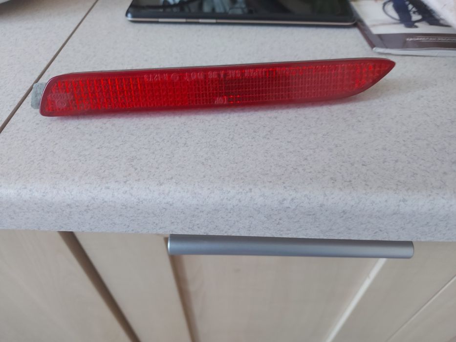 Катафот заднего бампера Lexus левая сторона GX 470