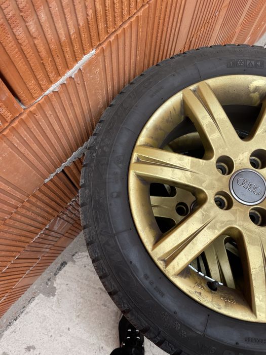 Genti audi r16 cu cauciucuri resapate de iarana 205/55/r16