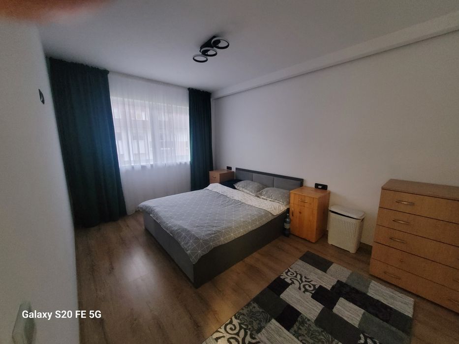 Închiriez apartament 2 camere