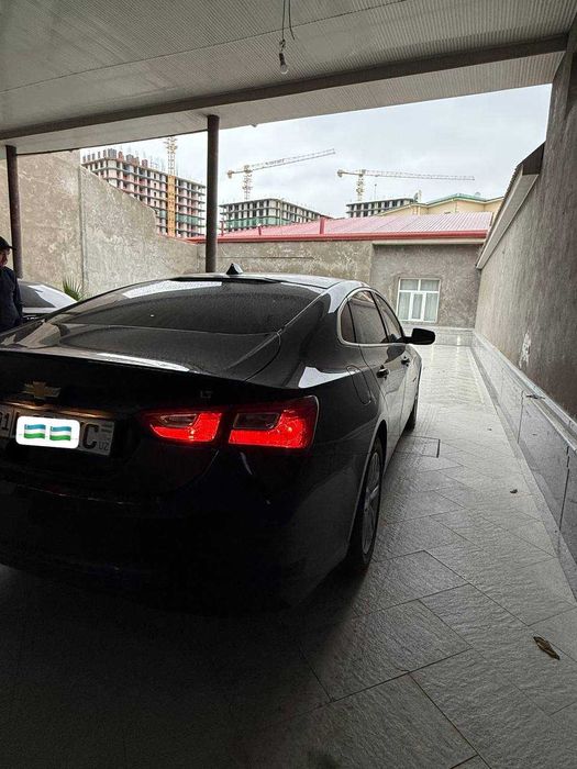 Chevrolet Malibu 2 full 2018 (toza) tez sotiladi!