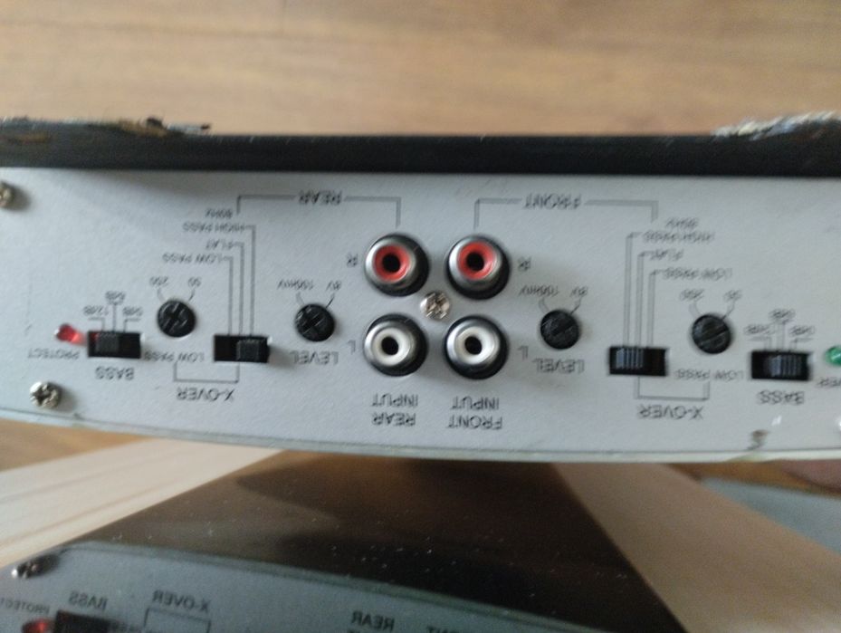 Субуфер Sony Exploit и Усилвател Blakpunt