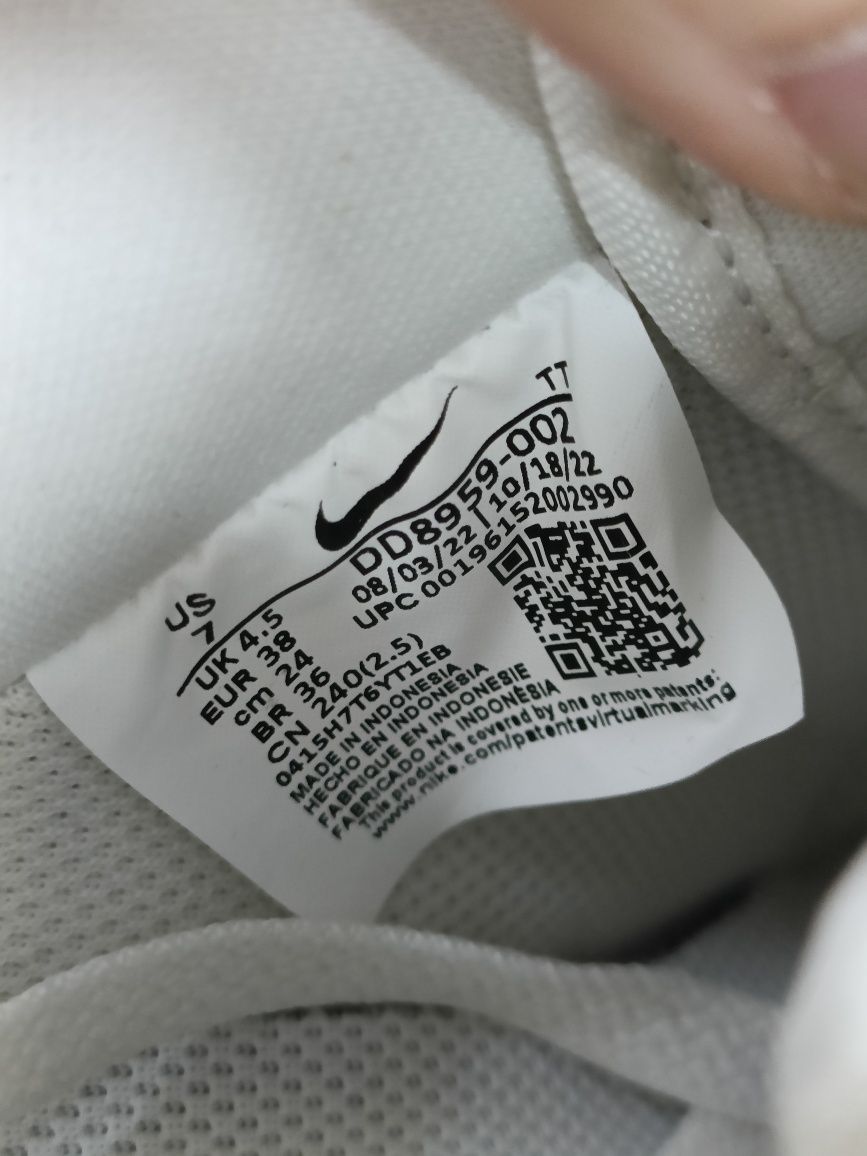 Nike Air Force 1 Low '07 Snakeskin номер 38