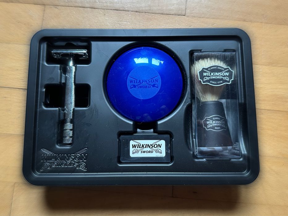 Set bărbierit clasic Wilkinson Sword – Premium Collection
