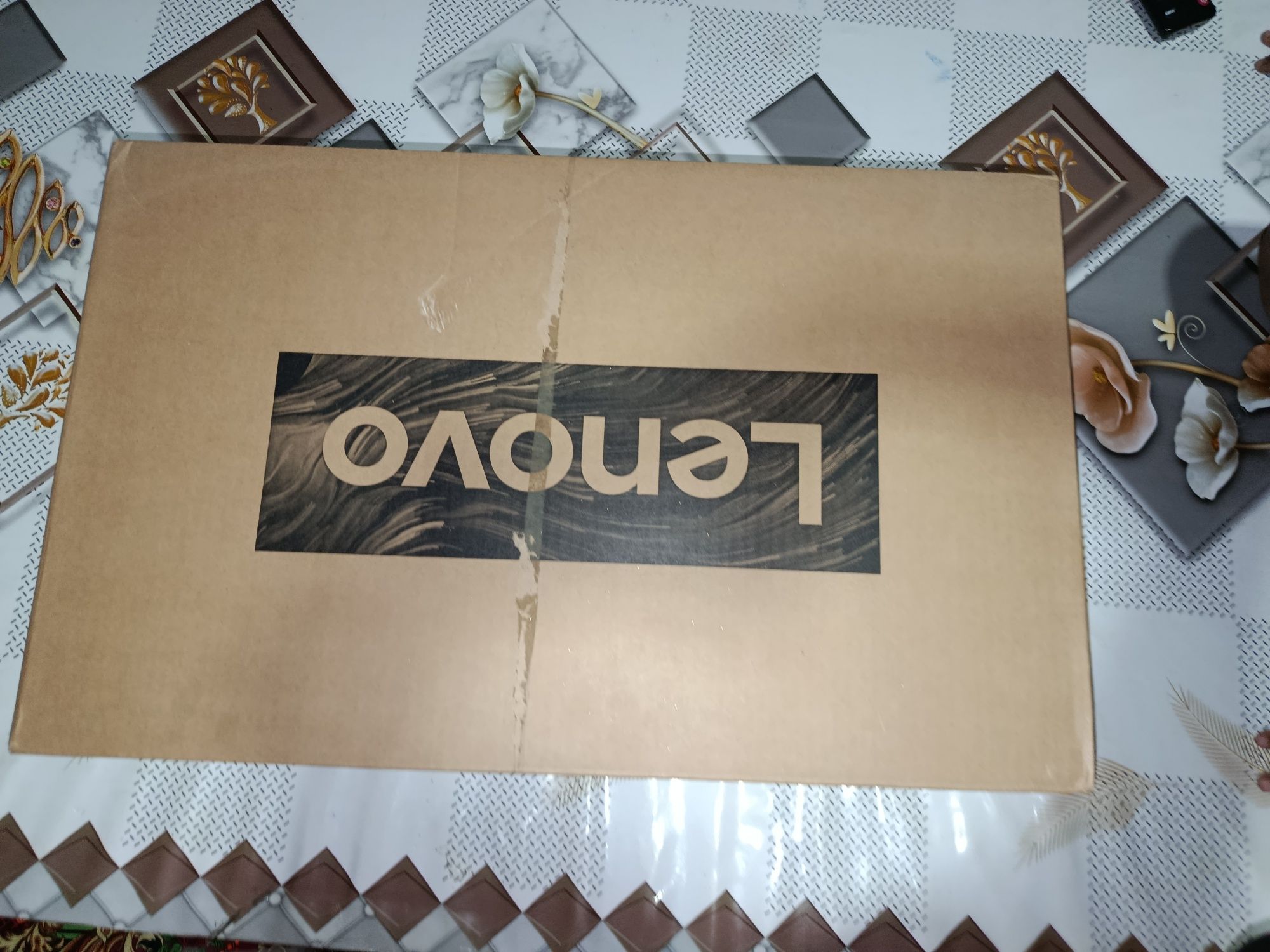 Noutbuk Lenovo i5