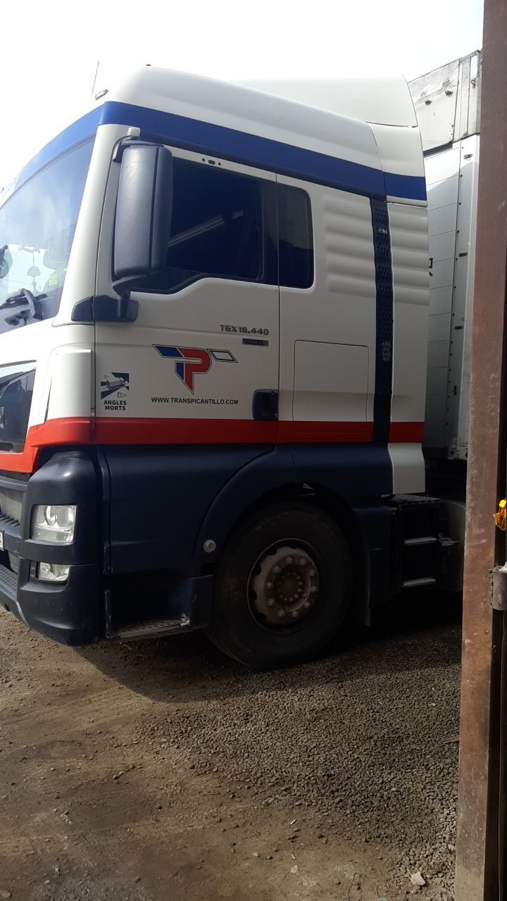 MAN Tgx  14 йил Евро 6  Ref  Schmitz 2018
