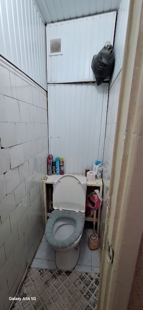Первый этаж 3 комнаты-раздельные ! Продам Новза метро Чиланзар 5