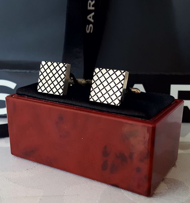 Мужские запонки Sarar