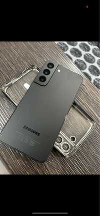 Samsung S22 256гб