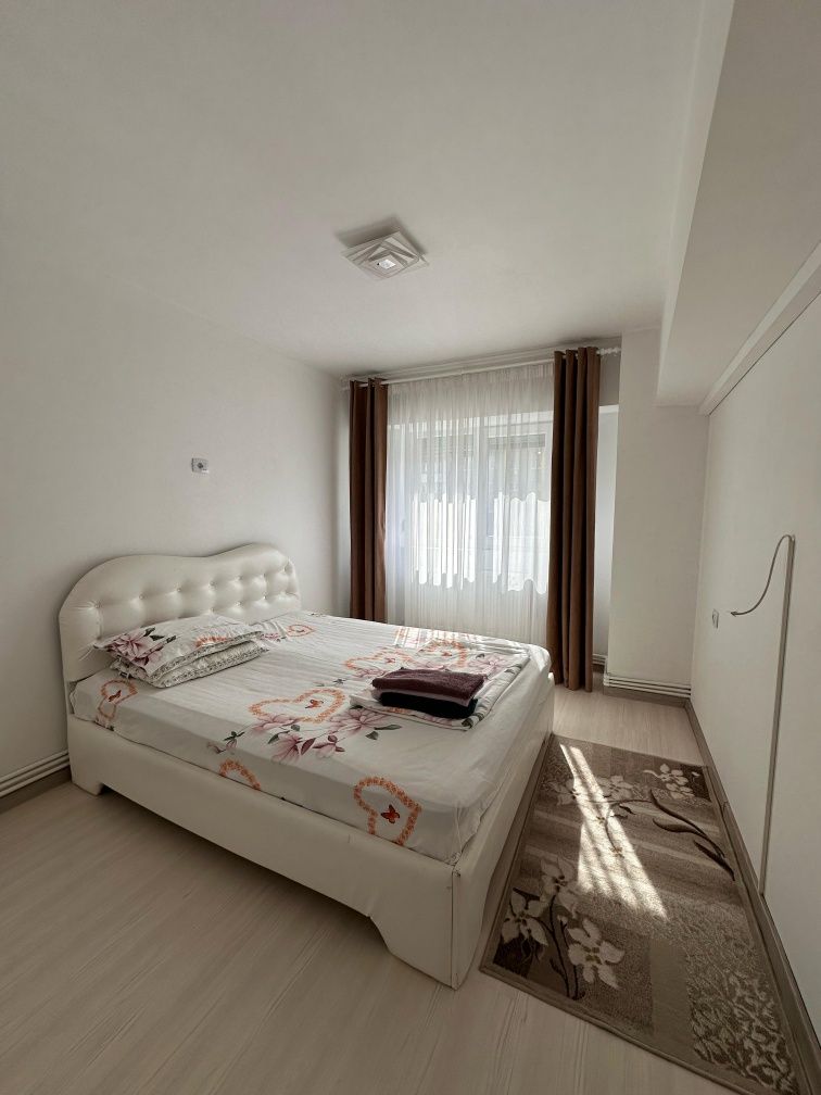 Vând apartament unirii centru