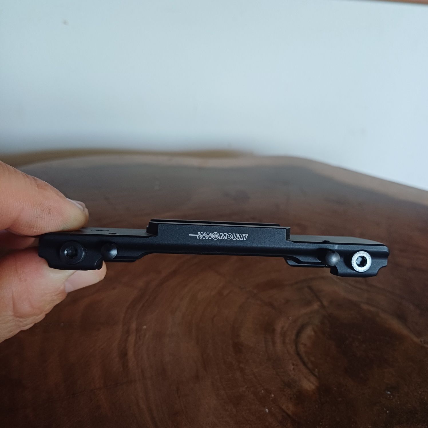 Prindere innomount aimpoint pentru sauer 303 și 404