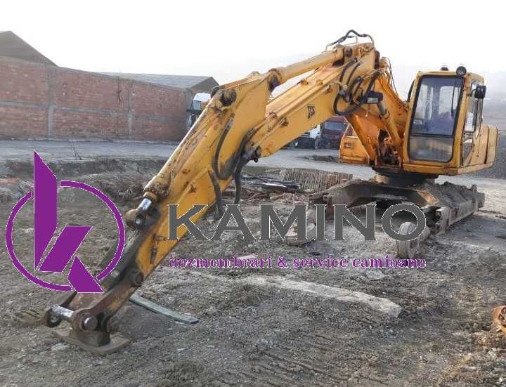 Brat excavator JCB220