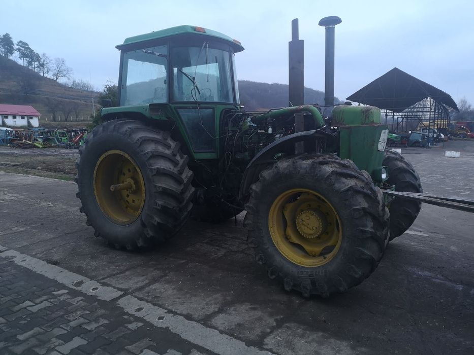 Dezmembram John Deere 4240