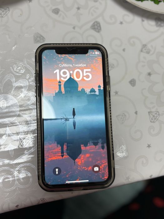 Айфон 11 сатылады