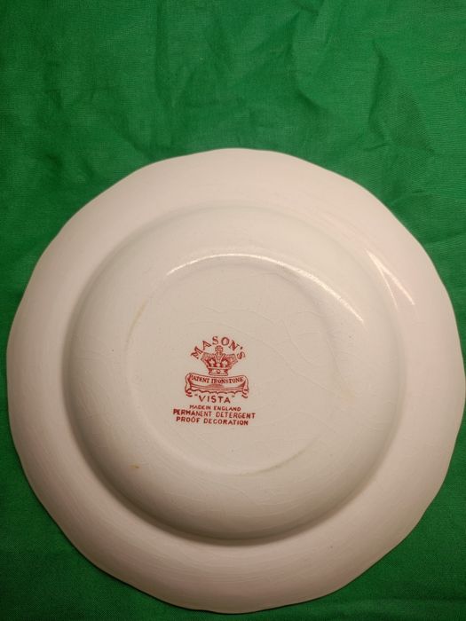 Английски чинии Mason's