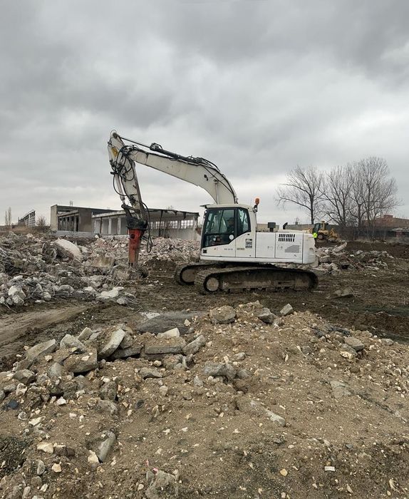 Inchiriez  Buldoexcavator, Excavor 300 lei