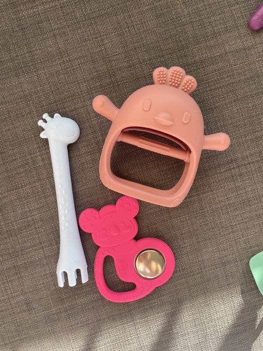 Залъгалки, шишета и други прибори за бебе