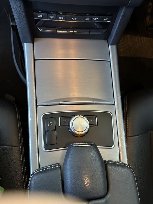 Scrumiera suport pahare trimuri crom mercedes w212