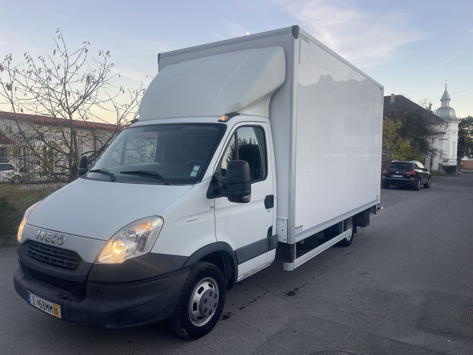 Iveco 50c17. 3.5 t. Cub+ lift
