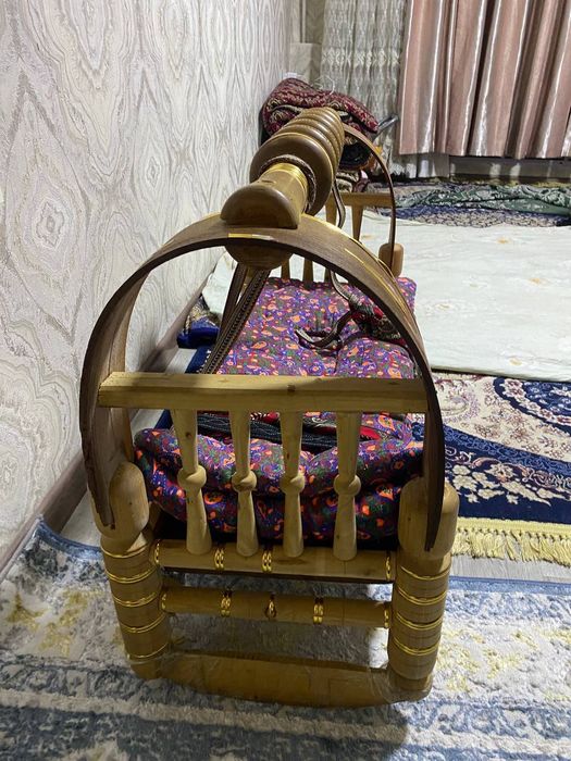 Beshik sotiladi narhi