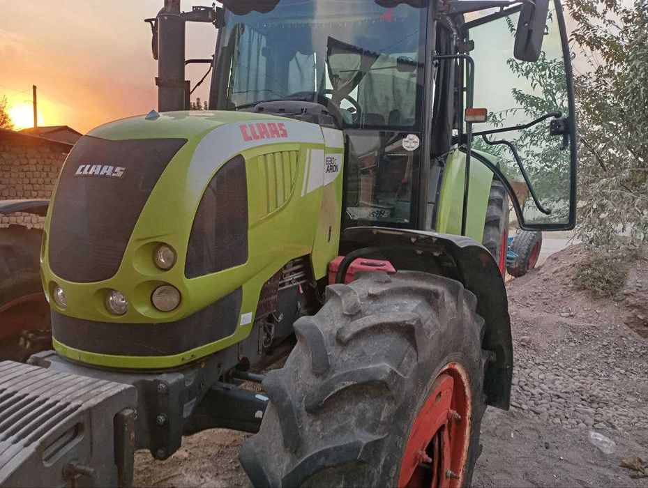 Трактор CLAAS Arion 630C + Плуг Lemken