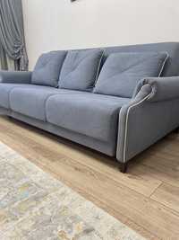 Беларуски диван, размер2,40, очень качественный, в отл сост