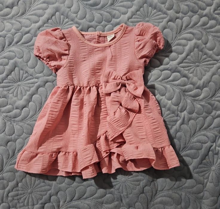 Rochițe fetițe mărimea 62-68, 10 lei bucata