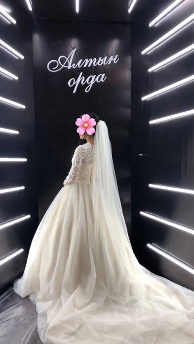 Продам свадебное платье
