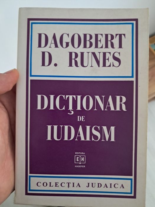 Vând set cărți evreiești în condiții bune.Se vinde și la bucată!