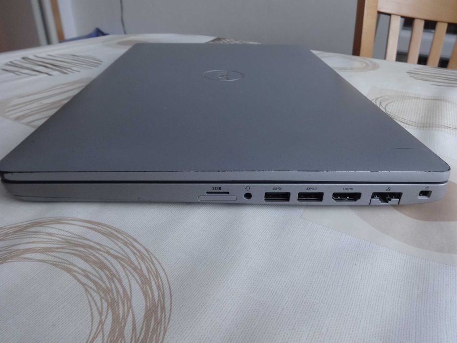 Лаптоп Dell Precision 3550 i5-10210U до 4.2GHz/RAM16GB/Quadro P520 2GB