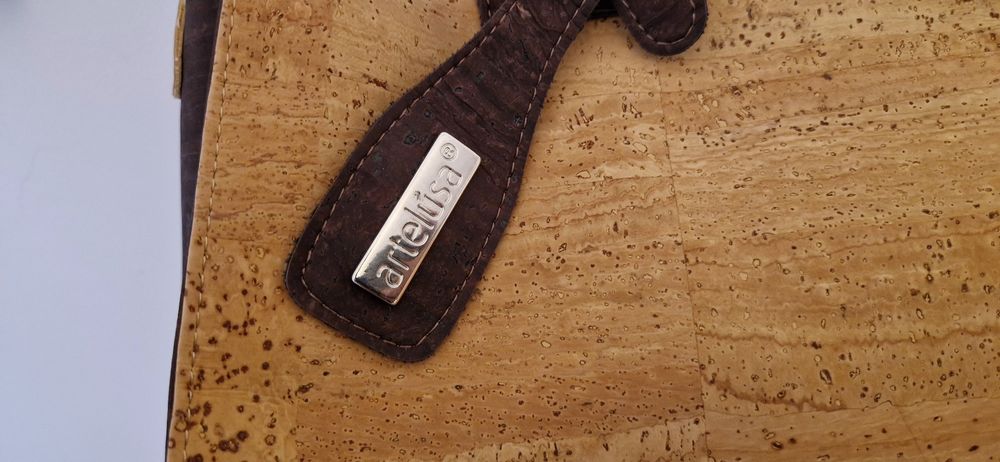 Geanta din pluta (cork)