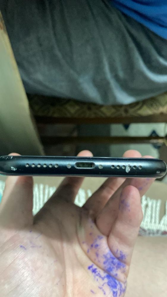 Продам или обменю айфон xr