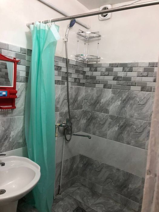 1 xonali uy sotiladi