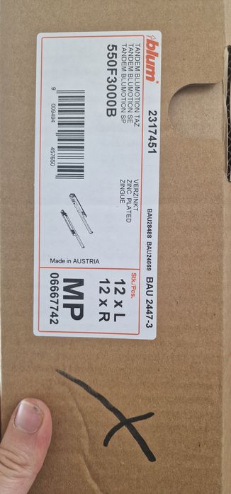 Glisiere Blum Tandem Blumotion 300mm – 4 seturi (8 bucăți), NOI