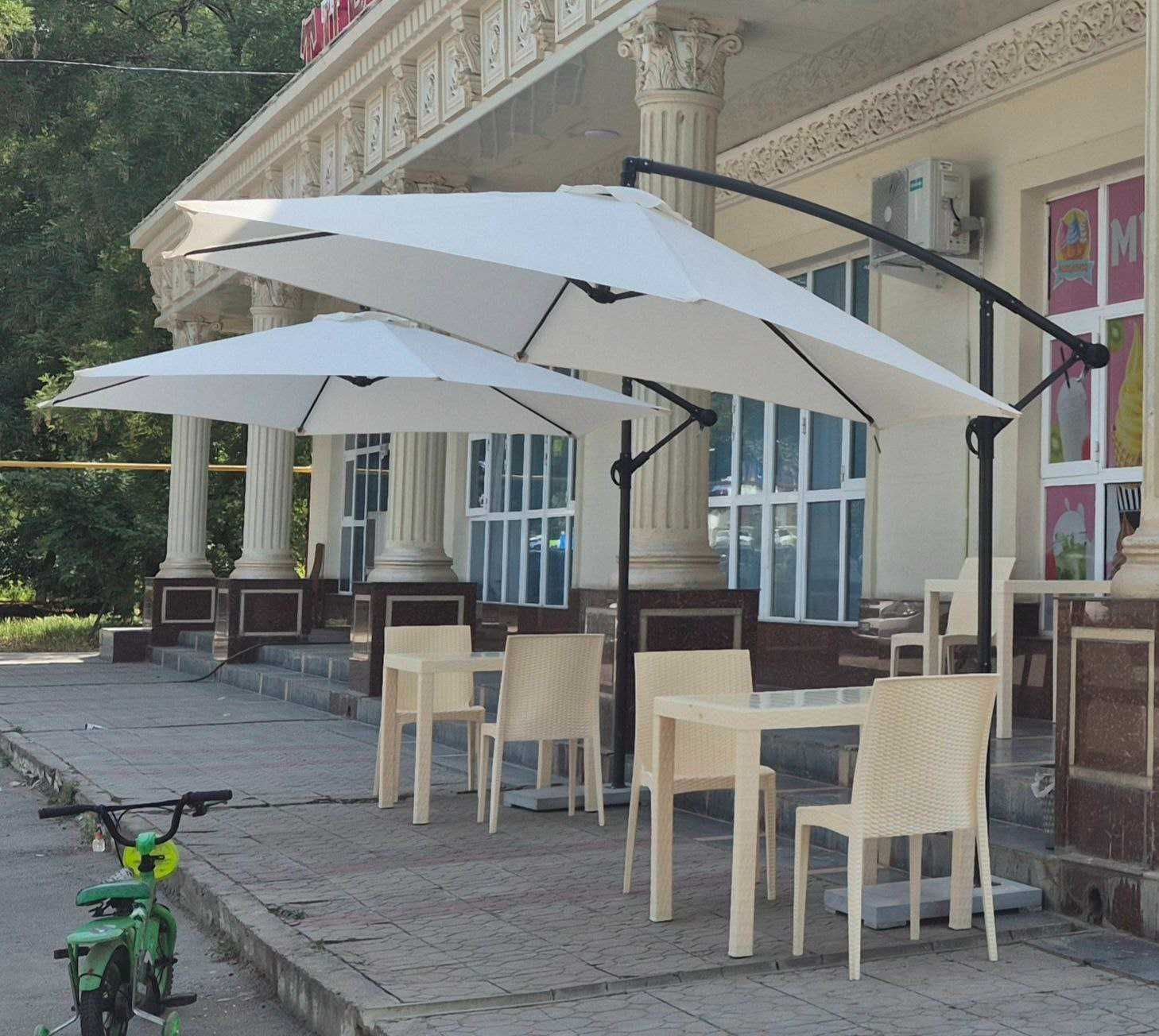 Стол стул пластмасса б/у
