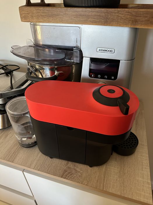 Кофемашина Nespresso Vertuo Pop