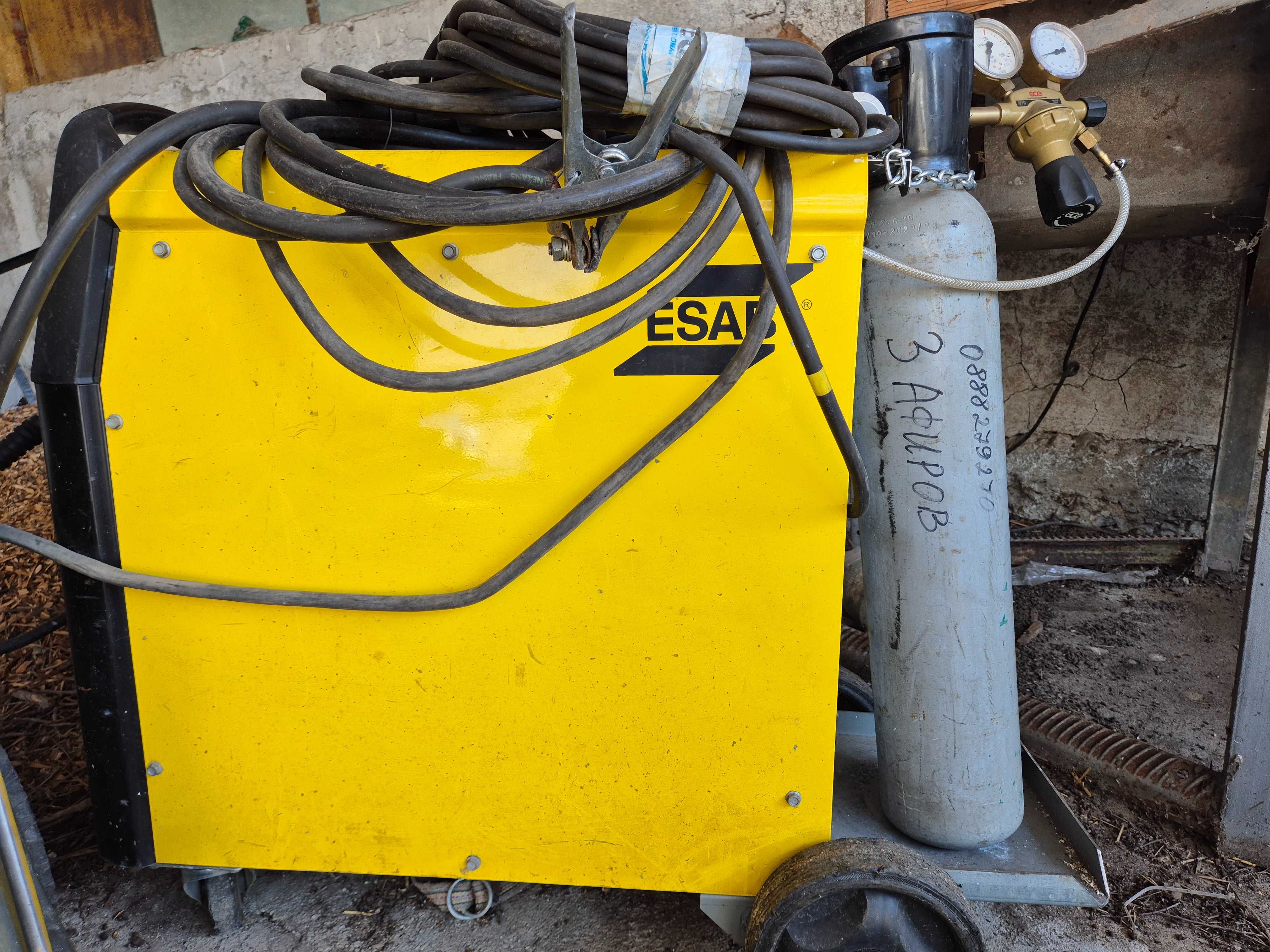 Професионален заваръчен апарат ESAB Origo Mig C340 PRO