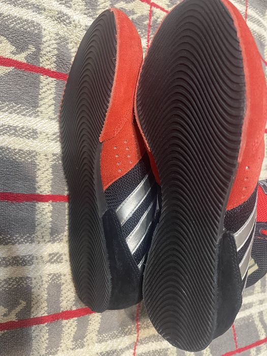 Адидас-борцовки 40 номер-нови