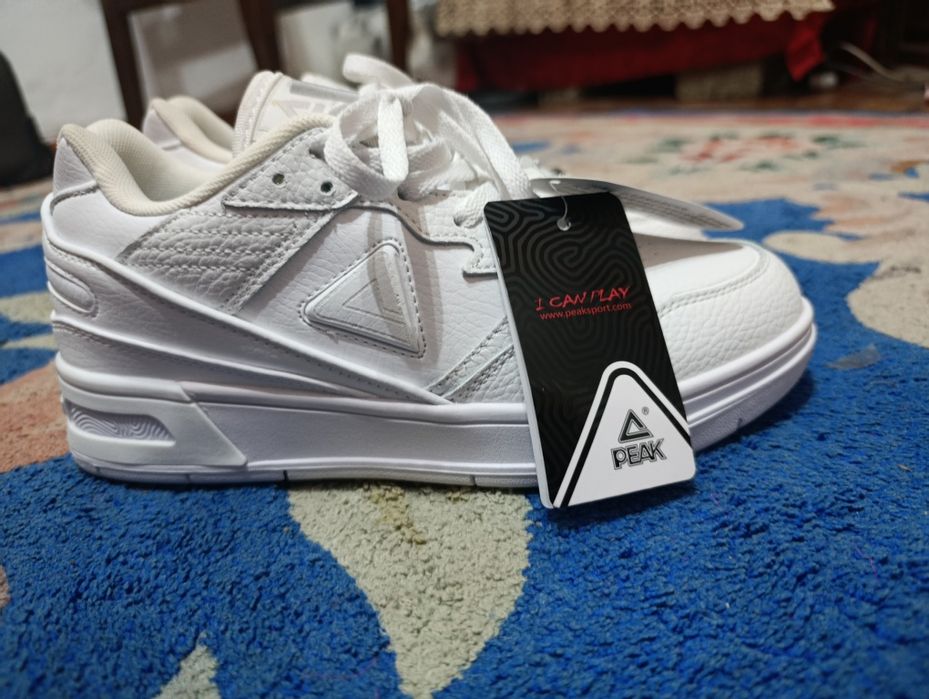 Аяқ киім кросовка