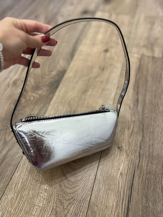 Сумочка от бренда Zara