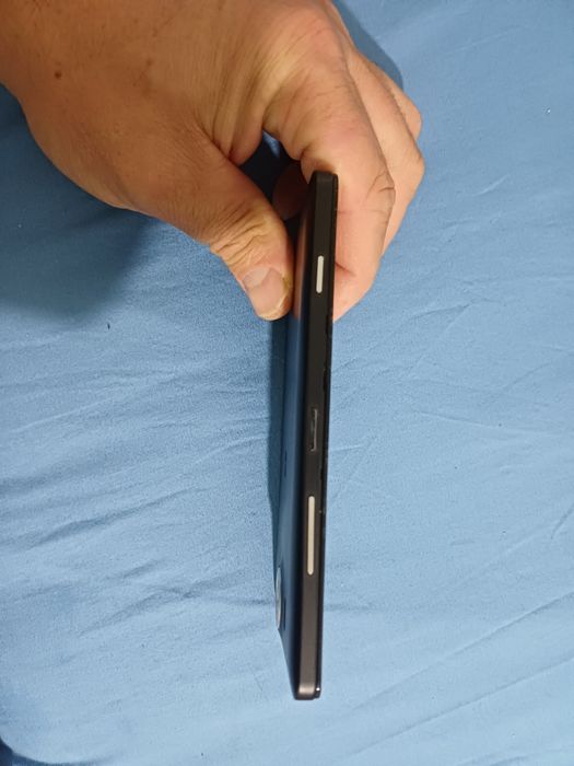 Telefon  Microsoft Lumia 950 in stare foarte buna. Are pin

#9