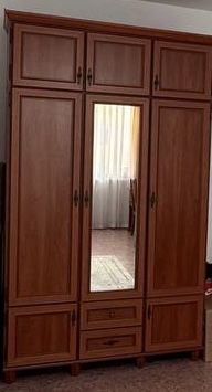 Срочно!!! Продам шкаф