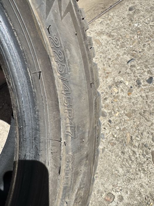 Cauciucuri Bridgestone